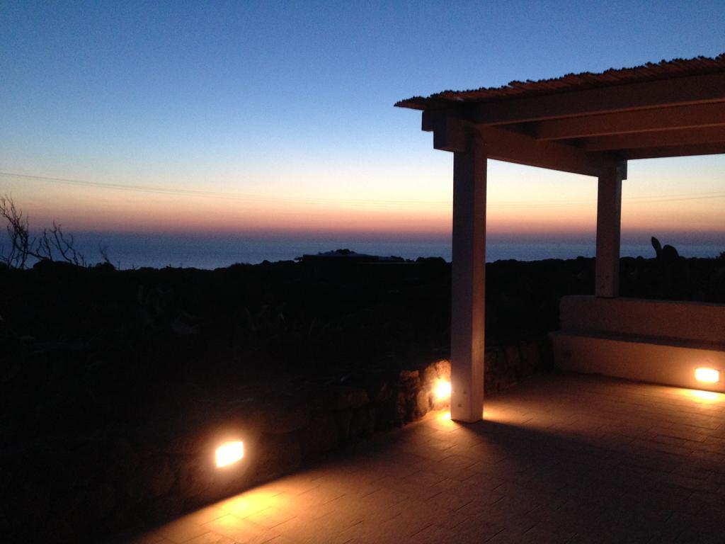 Dammuso Dei Sesi Villa Pantelleria Island Exteriör bild